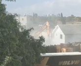 هدم بيت عائلة عربية في حي شنير بمدينة اللد